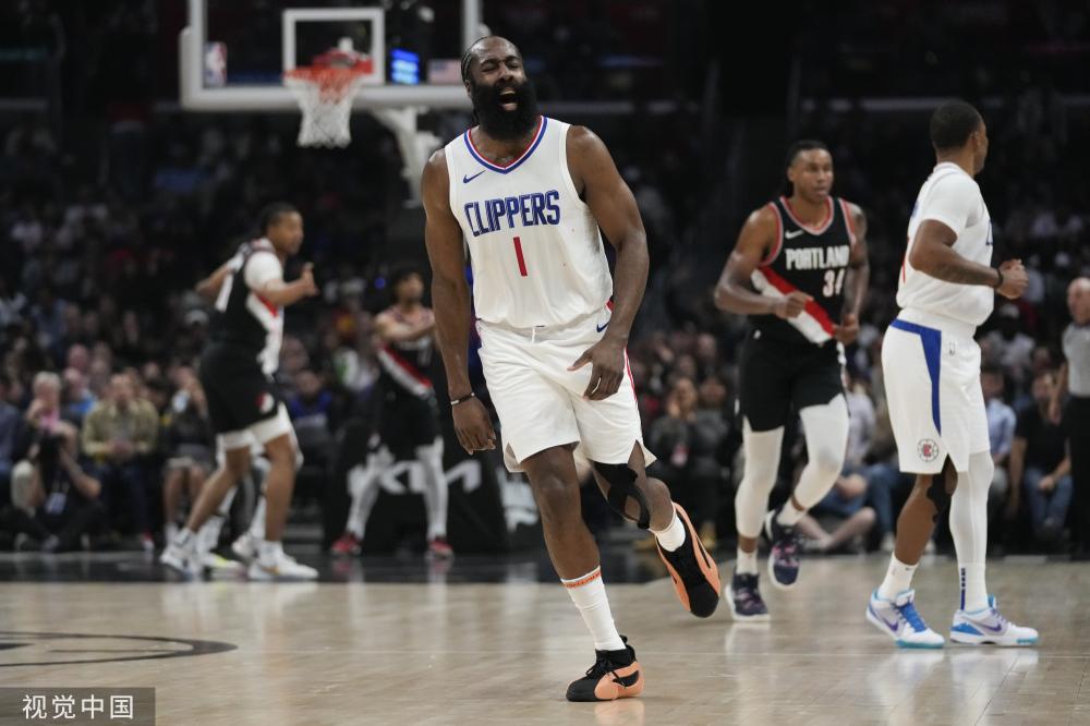 体育日照市东港区与青铁体育校园足球合作项目正式启动